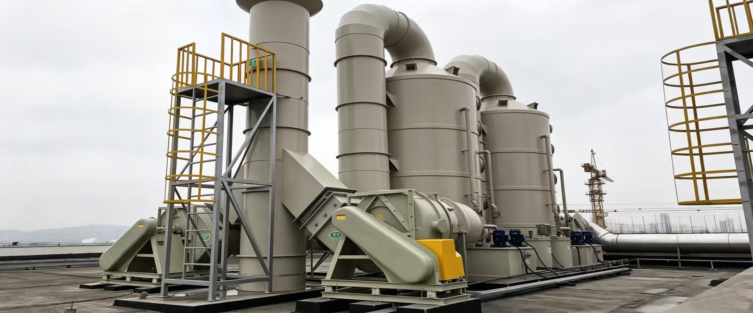 Corrosion-resistant washing tower