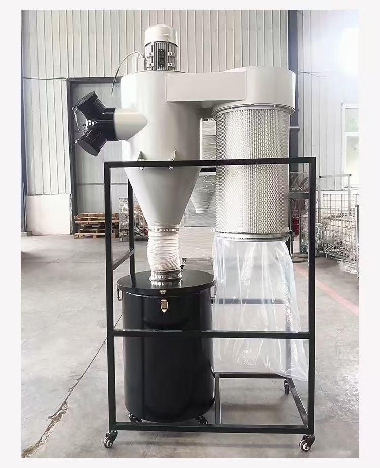 Pulse woodworking dust collector