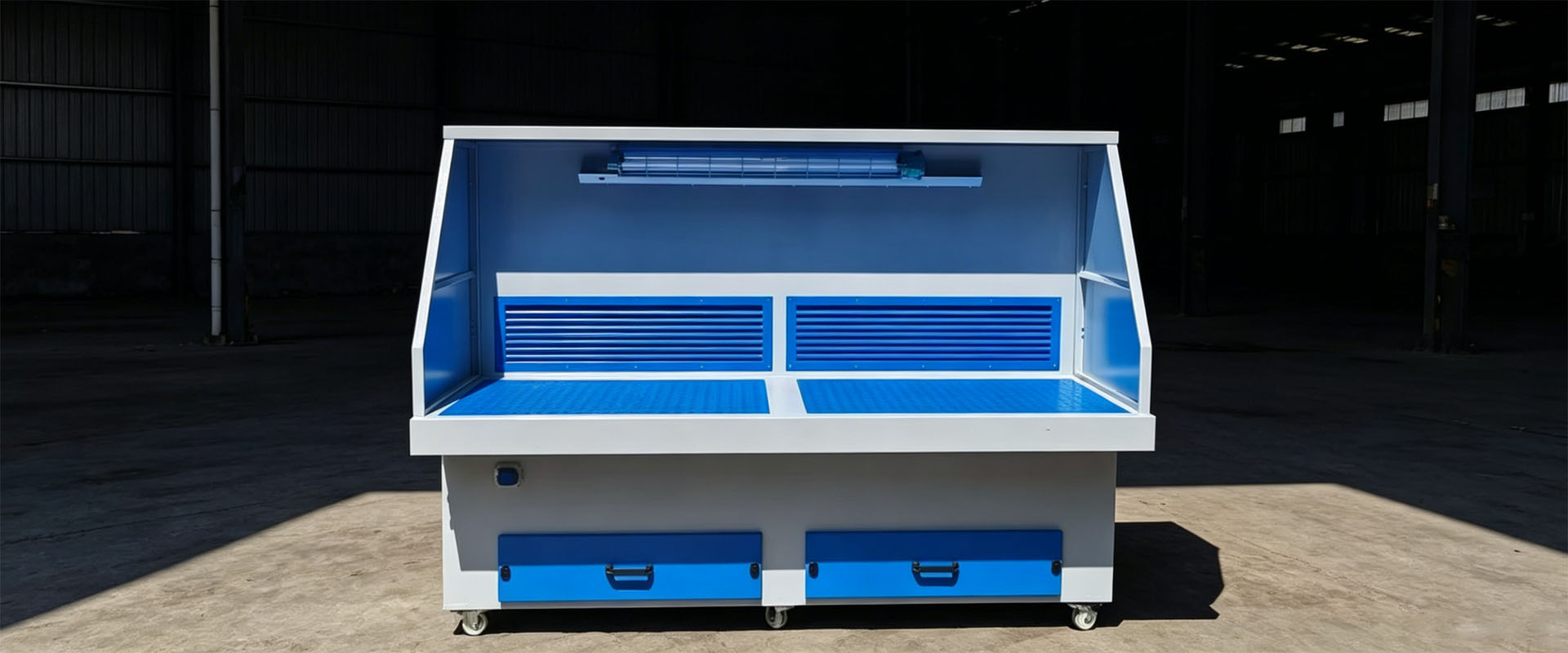 Dust-removal dry mill in the woodworking